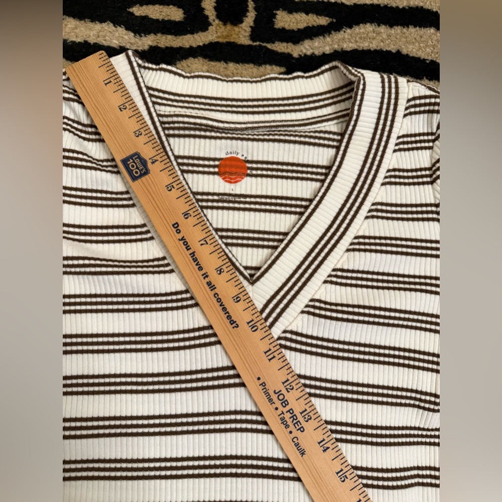 DAILY PRACTICE Anthropology White Brown Striped Ribbed V-Neck Short Sleeve Large - Picture 8 of 11
